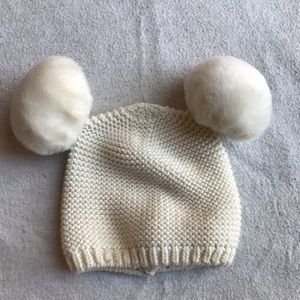 Baby gap hat